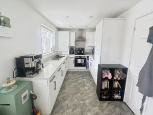 Photo 14- click for photo gallery